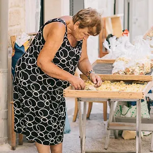 Lena Vecchia , Bari Italië